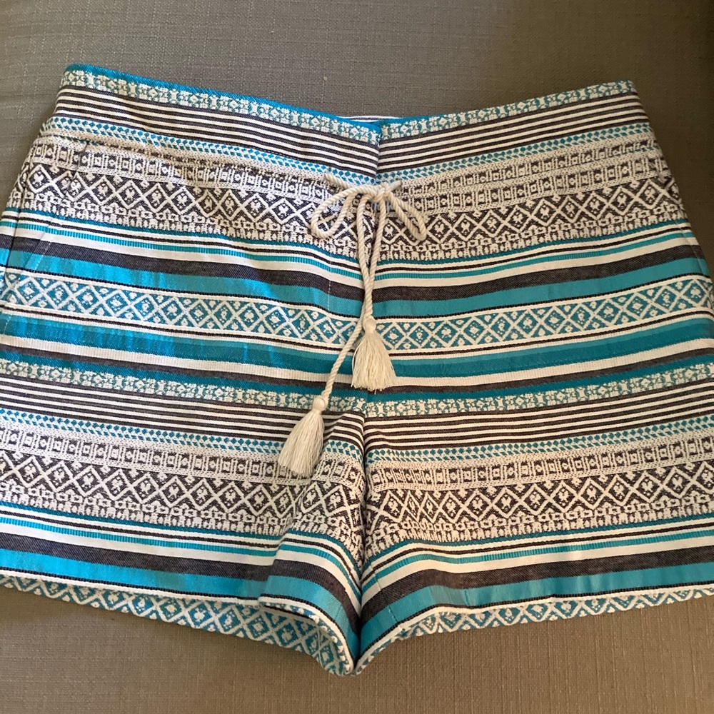 NWT! Loft Riviera Shorts - Size 10